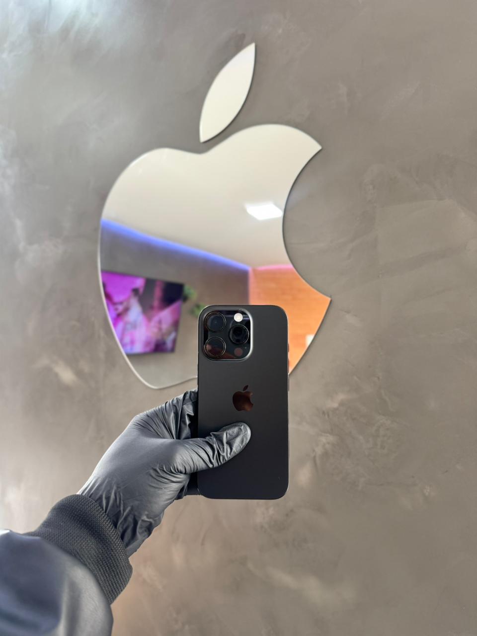 iPhone 15 Pro